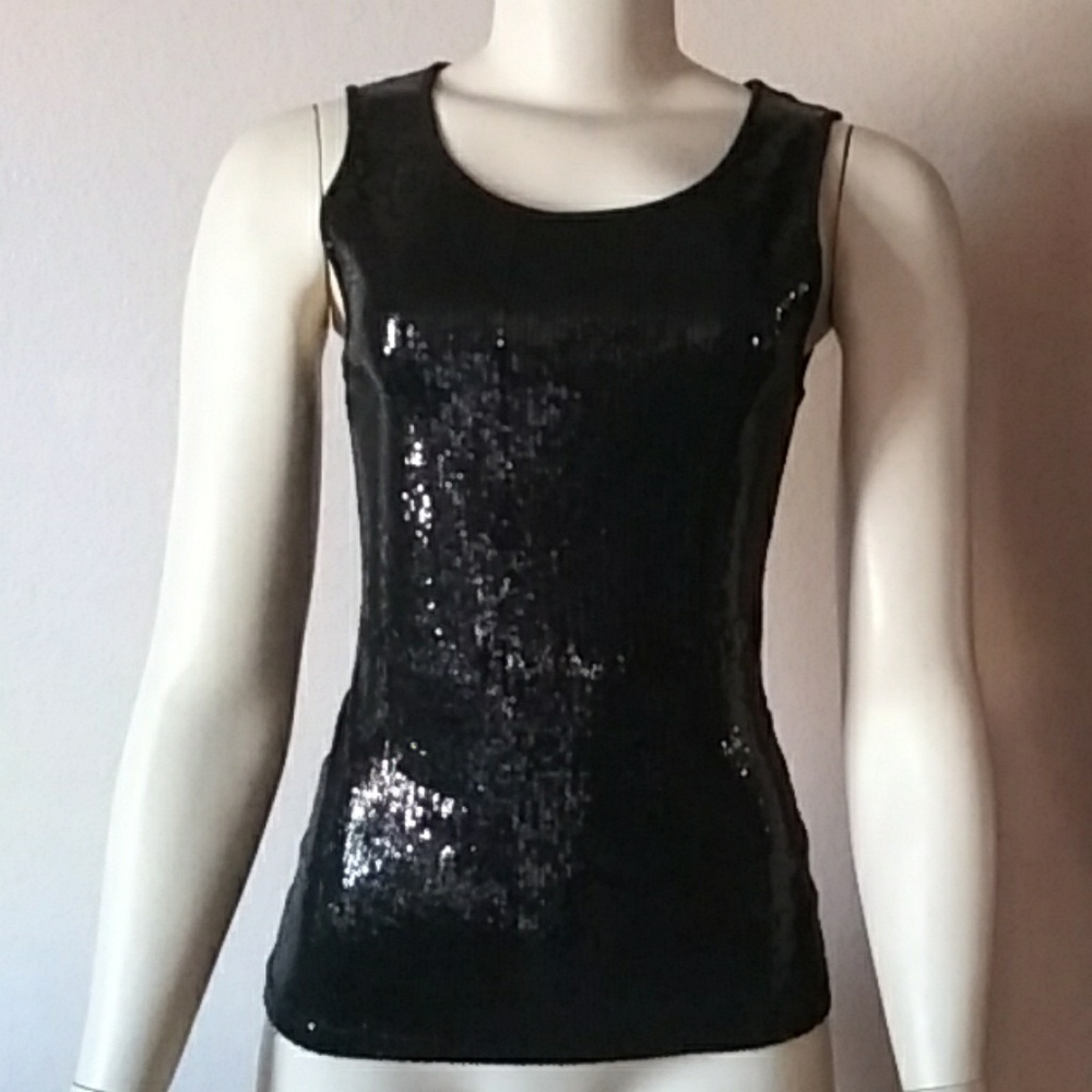 Style&co. Black beautiful top with black sequin.
